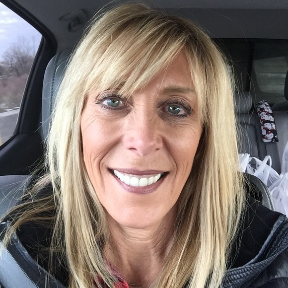 Meet your Posher, Terri - Picture 2 of 8